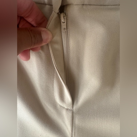 LANE BRYANT Khaki “The Perfect Drape" Wide-Leg Pants Size 16 NWT - Picture 9 of 9